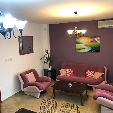 Seaside M And B House Side