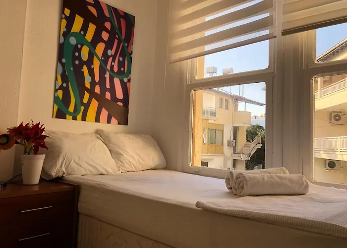 Seaside M And B House