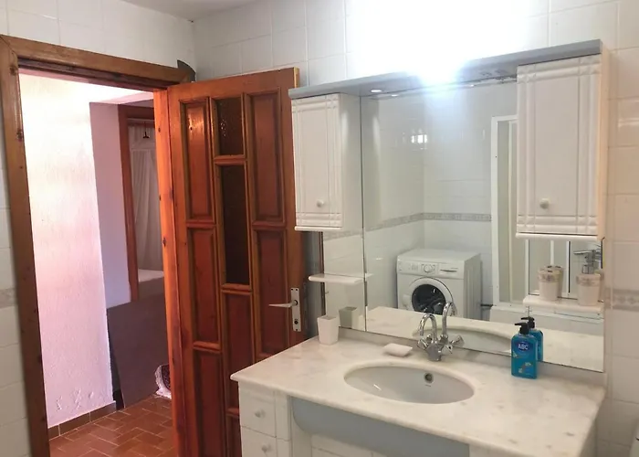 Seaside M And B House