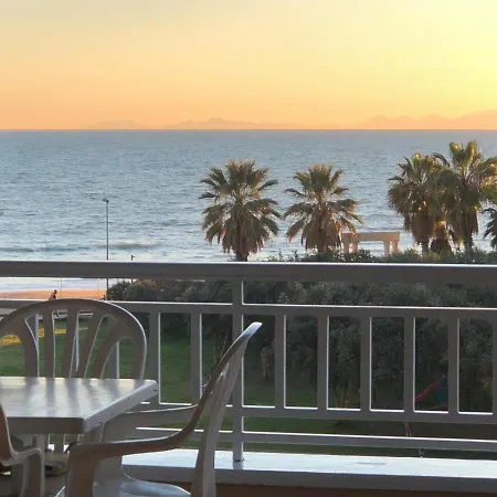 Seaside M And B House * Сиде