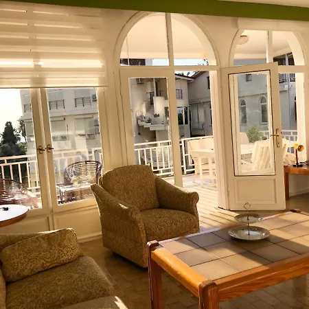 Seaside M And B House Appartement