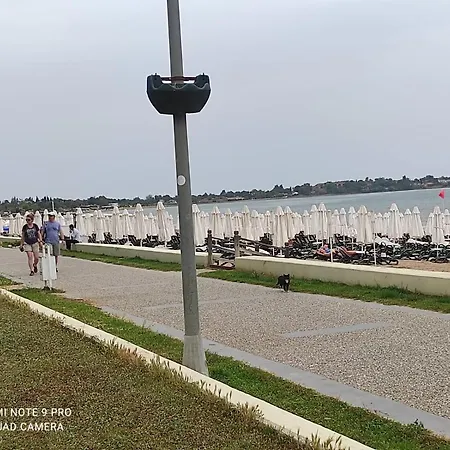 Seaside M And B House Apartament